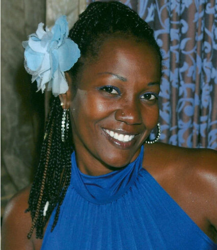 Dr Carolyn Edwards